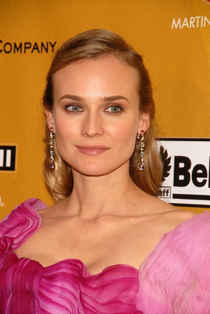Talking about elegance, this celeb didn't disappoint with her side-parted half up half down mane done for the 2010 Golden Globes After Party on January 17, 2010. Talking about elegance, this celeb didn't disappoint with her side-parted half up half down mane done for the 2010 Golden Globes After Party on January 17, 2010.