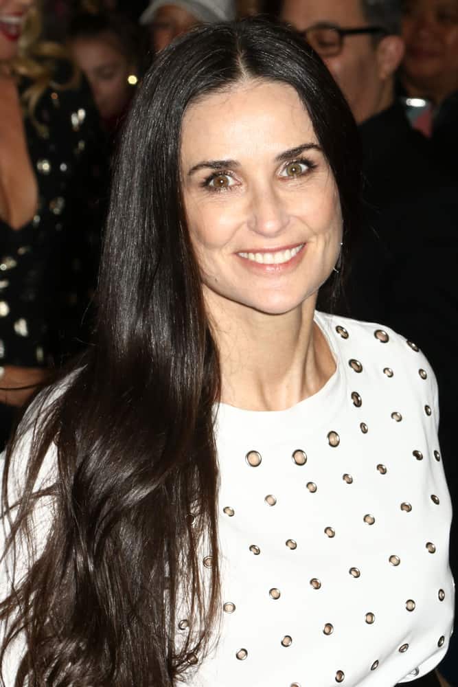 Demi Moore's Hairstyles Over the Years - Headcurve