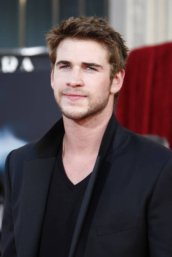 Liam Hemsworth S Hairstyles Over The Years