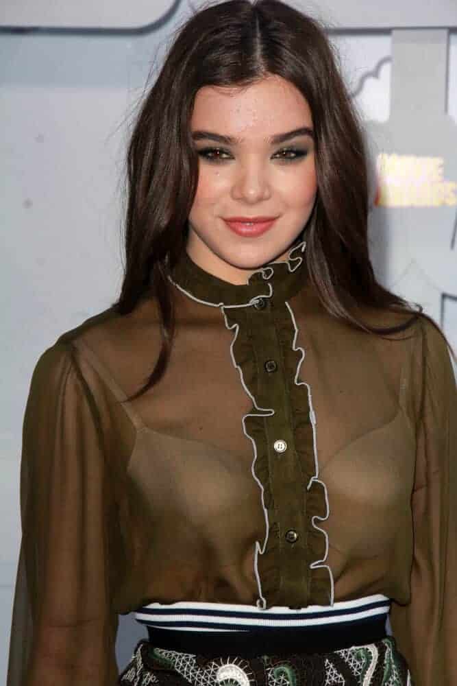 hailee steinfeld hairstyles over years hailee steinfeld hairstyles over years