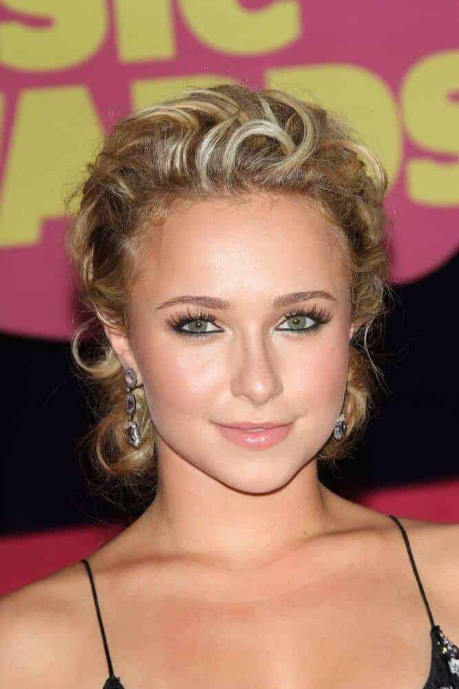 The actress showcased her sexy side with this curly upstyle she wore for the 2012 CMT Music Awards.