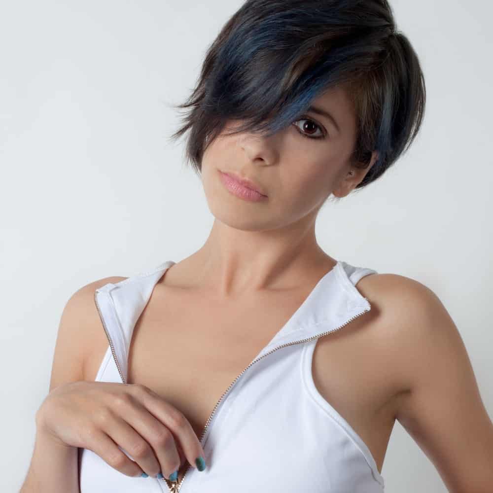 25 Buzz Cut Haircut Ideas For Women 2020