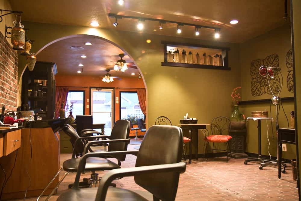 37 Mind Blowing Hair Salon Interior Design Ideas - Paint Colors For Beauty Salons