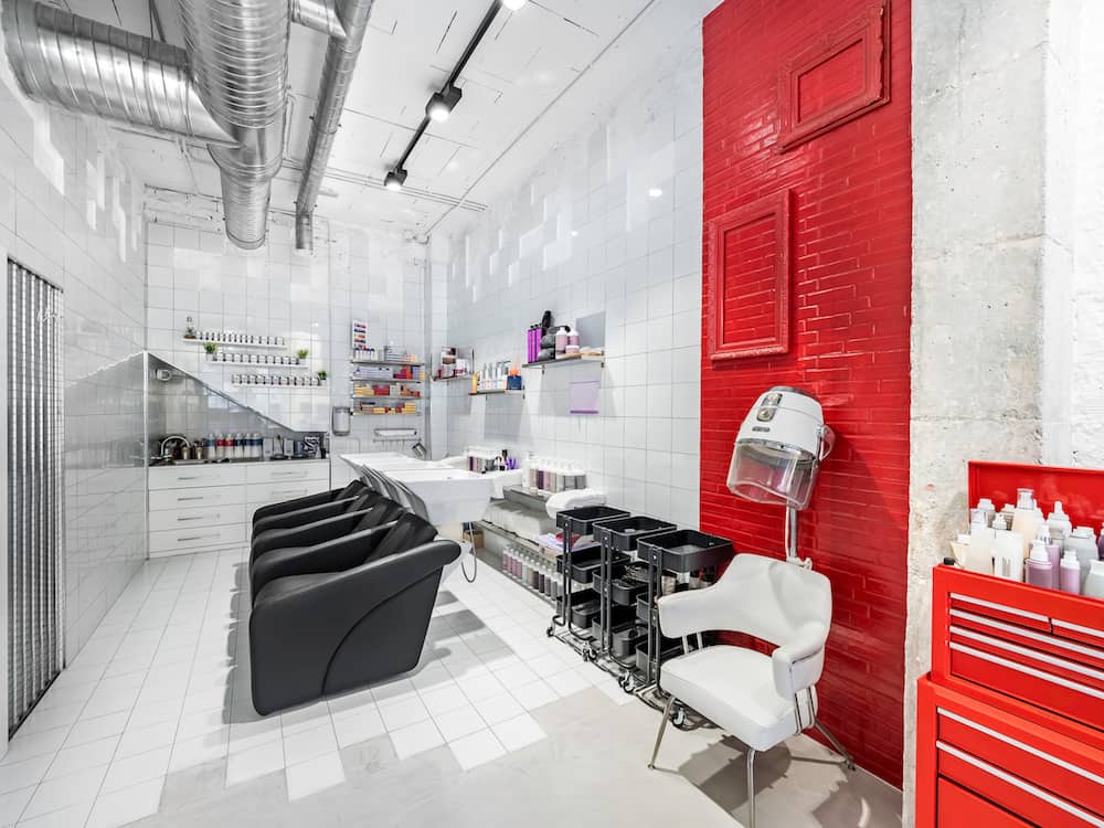 37 Mind Blowing Hair Salon Interior Design Ideas