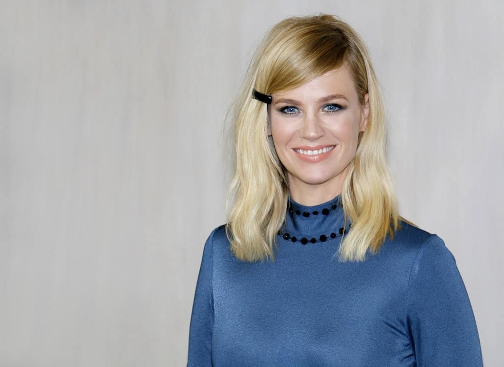Want to know another look that takes years off your face. Make a deep side-parting and then pin the hair to the side. This will also create an awesome faux side-bangs look for you.