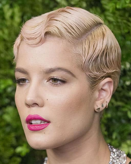 https://www.flickr.com/photos/162349918@N08/38568560710/ This immaculately crimped and slicked back pixie cut gives off a very ‘20s style vibe. This is a great style for people with straight and fine hair.