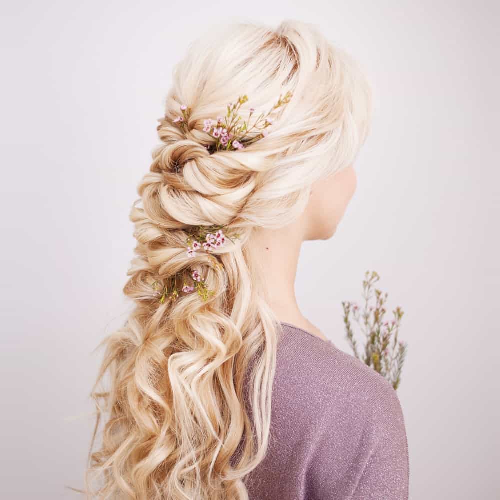 26 Long Blonde Curly Hairstyles For Women Photo Ideas