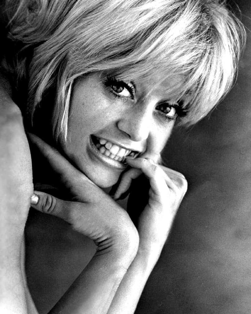 Goldie Hawn sporting a Sassoon hair cut in her film “Cactus Flower”
