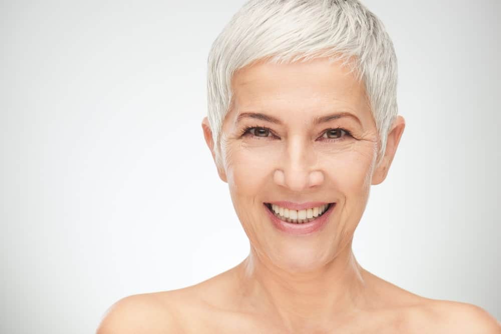 8 Top Shampoo Options For White Hair