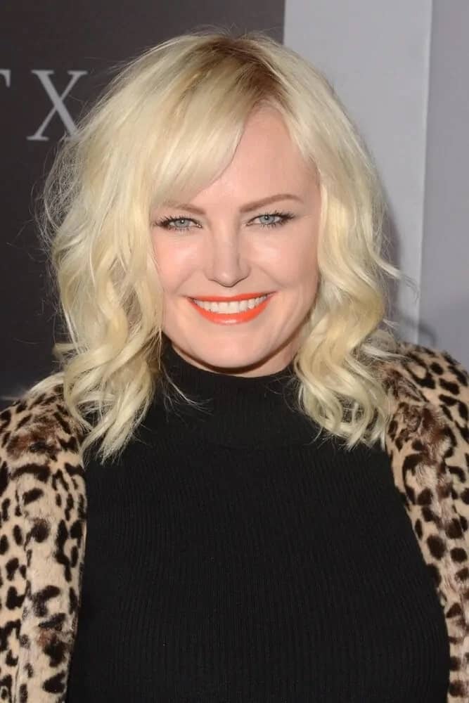 Malin Akerman wore  a loose, wavy bob with side-swept bangs for the LA Special Screening of The Space Between Us last January 17, 2017.